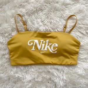 Nike women’s Femme sports bra